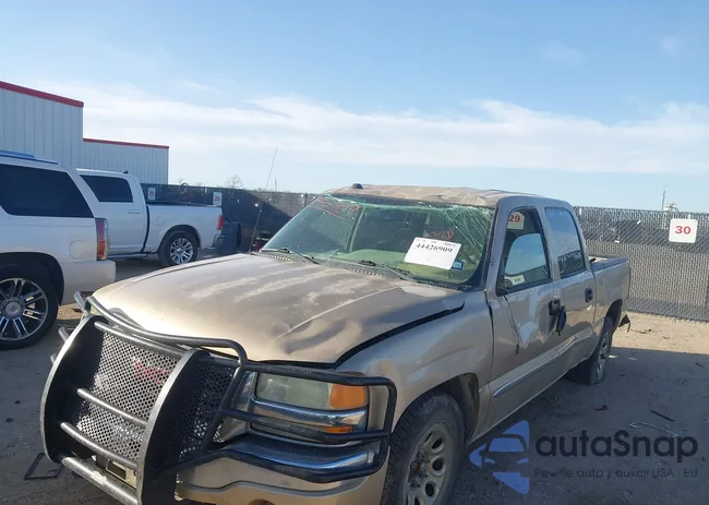 2GTEC13T551144504: 44426909