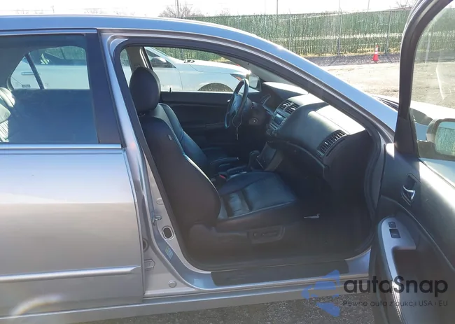 1HGCM66557A001495: 44426925