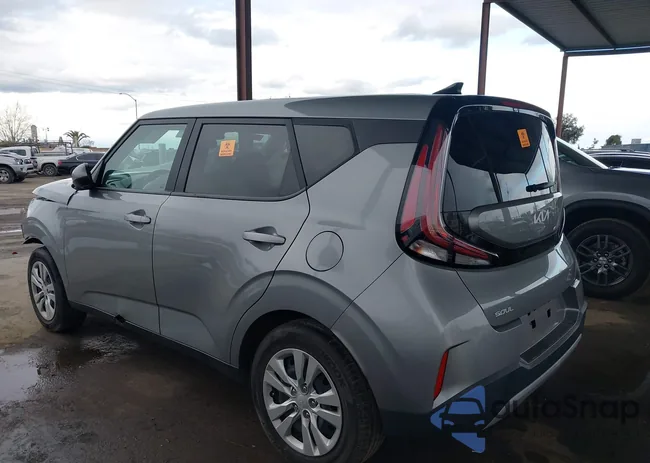 KNDJ23AU5P7858065: 44427009