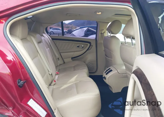 1FAHP2F80HG111776: 44427025