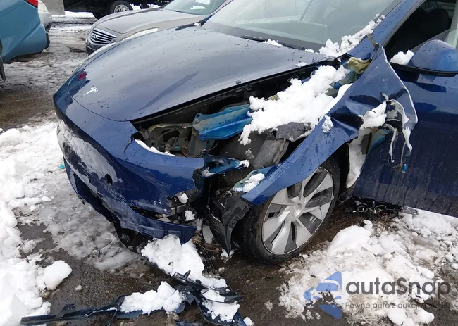 7SAYGDEE0NF332221: 44427101