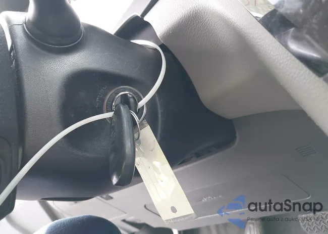 5TDKZ3DC9JS904335: 44427107