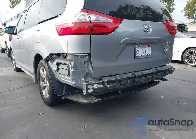 5TDKZ3DC9JS904335: 44427107