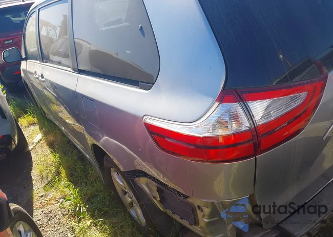 5TDKZ3DC9JS904335: 44427107