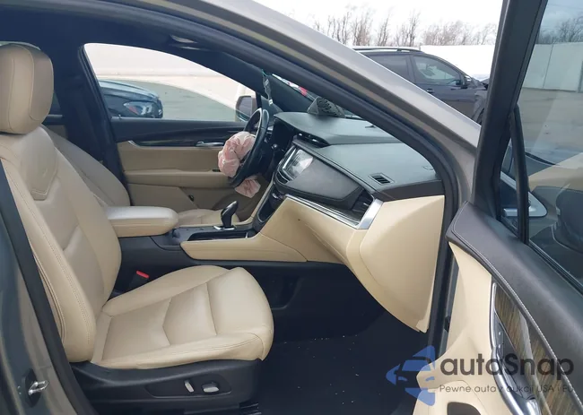 1GYKNARS1KZ101738: 44427112