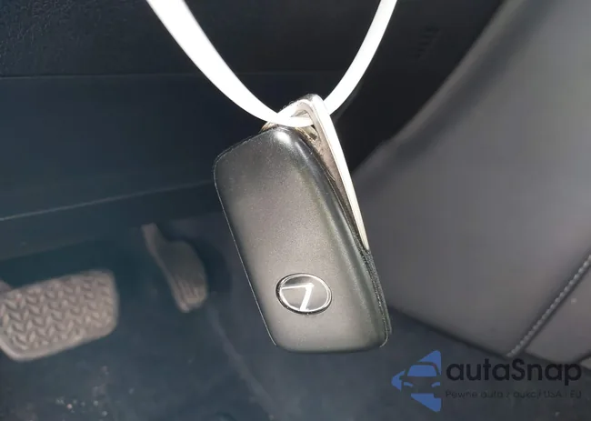 JTJHY7AX2G4215427: 44427135