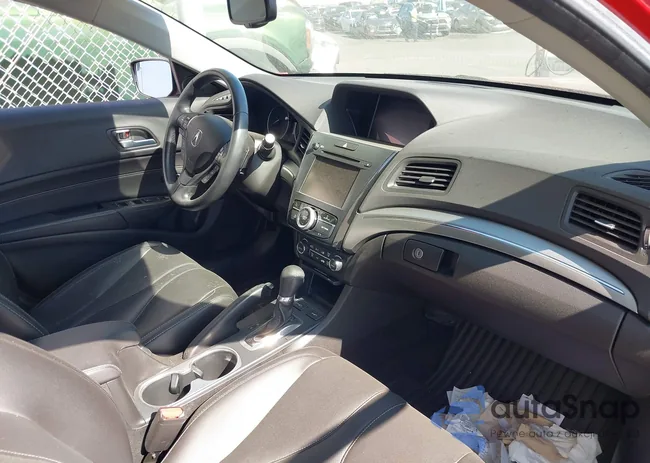 19UDE2F79MA001815: 44427187