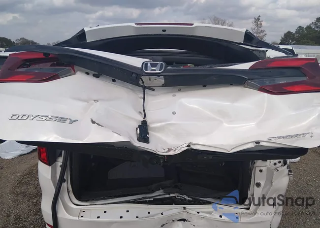 5FNRL6H76RB057028: 44427224