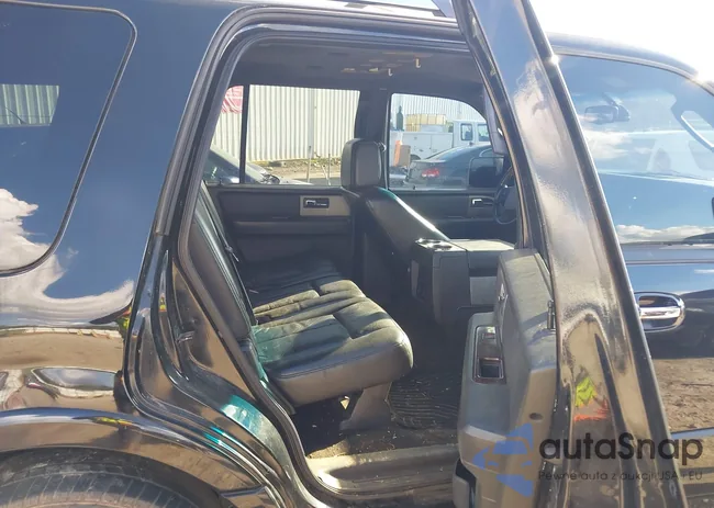 1FMFU19508LA02405: 44427245