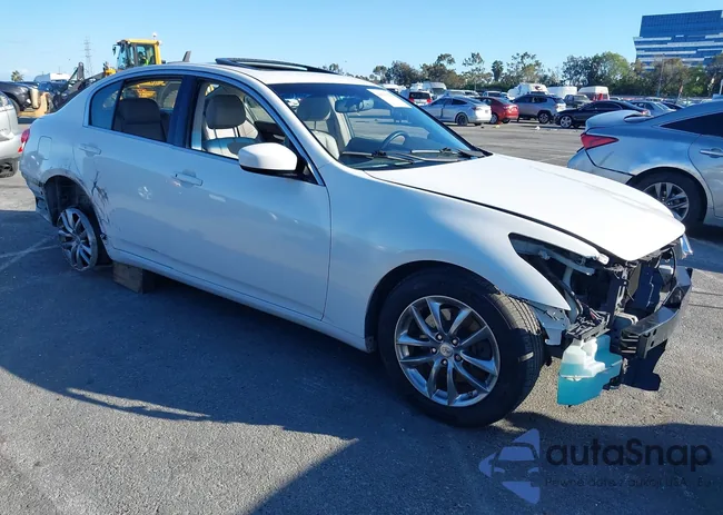 JNKCV61E99M305142: 44427258