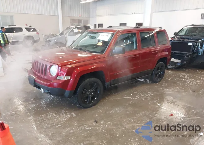 1C4NJRFB6CD705897: 44427312