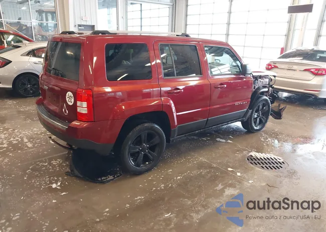 1C4NJRFB6CD705897: 44427312