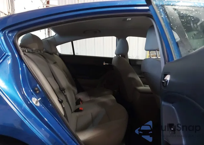 KNAFX4A66E5226549: 44427316