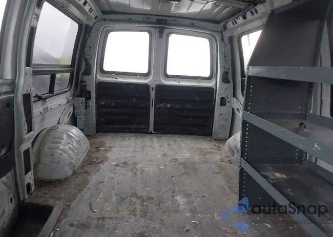 1GCGG25U941237927: 44427384