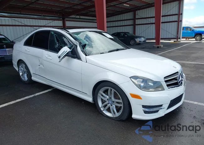 WDDGF4HB3EA963508: 44427391