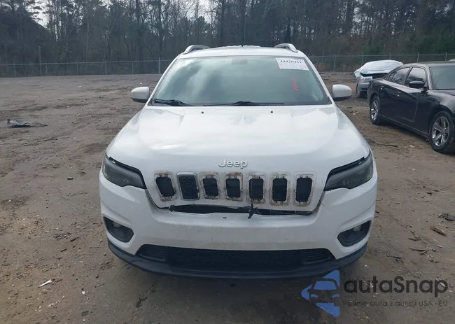 1C4PJLLB3KD420390: 44426411