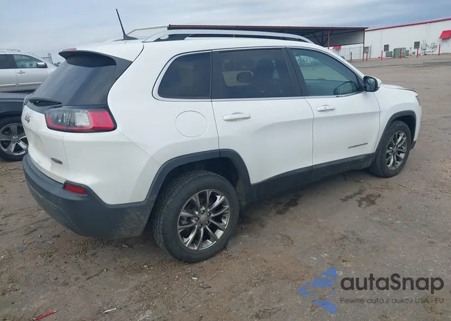 1C4PJLLB3KD420390: 44426411