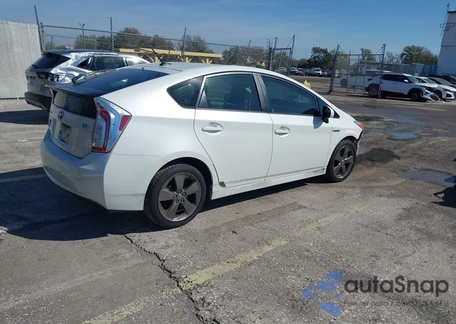 JTDKN3DU3D5611206: 44426412