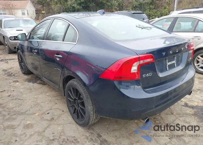 YV1612FS1D2183814: 44426432