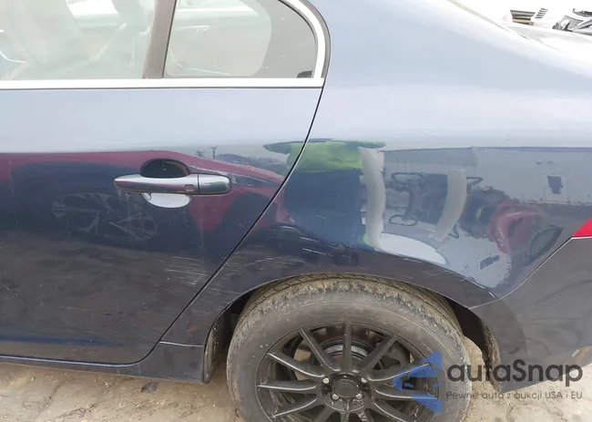 YV1612FS1D2183814: 44426432