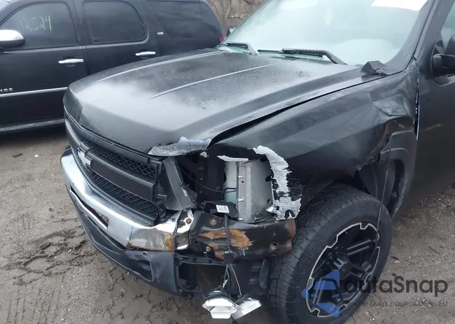 1GCPCPEXXAZ229609: 44426679