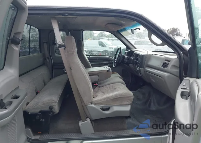 1FTNX20F2XEE61859: 44427812