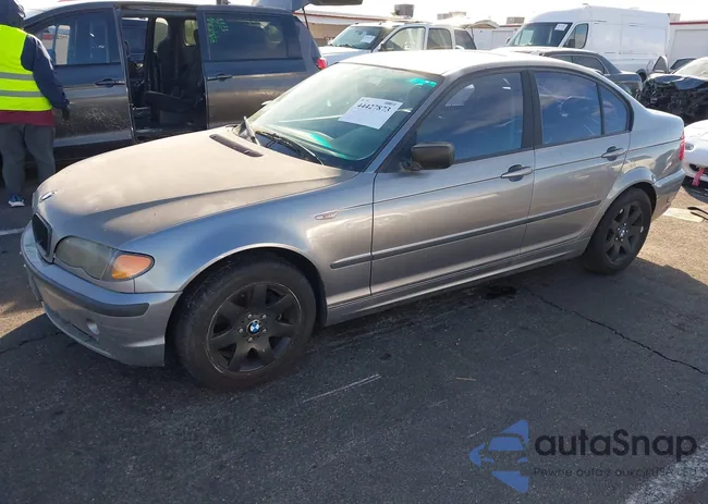 WBAAZ33413KP78355: 44427873