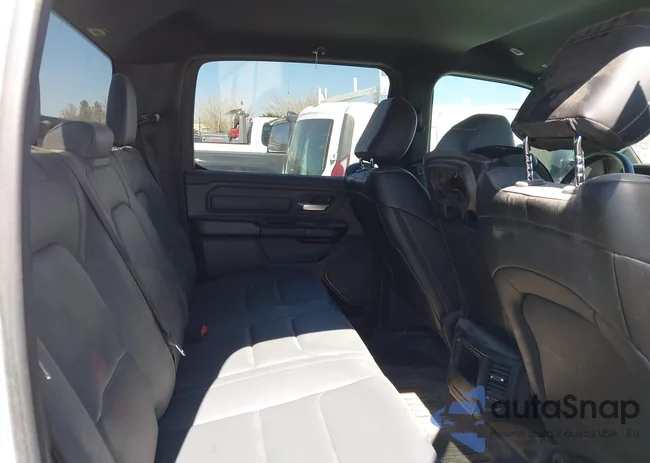 1C6SRFNT4NN476743: 44427903