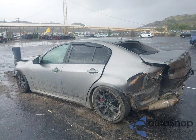 JNKCV61E89M010131: 44427905