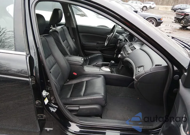 1HGCP2F65CA064860: 44427906