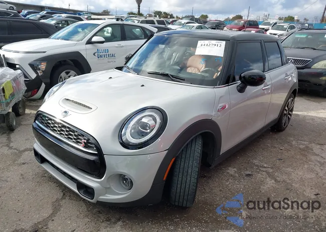 WMWXU9C06M2P15052: 44427912