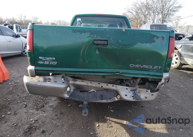 1GCCS19X3X8174377: 44427935