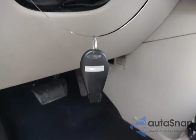 2C4RC1BG3DR526598: 44427982