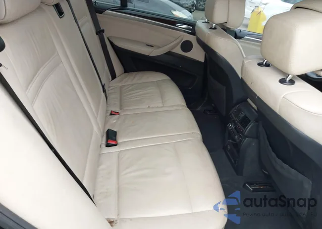 5UXZW0C54CL664249: 44427984