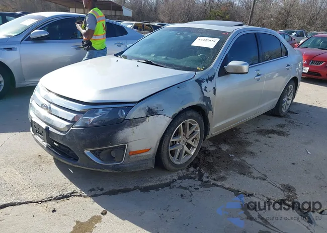 3FAHP0JA8BR317619: 44428038