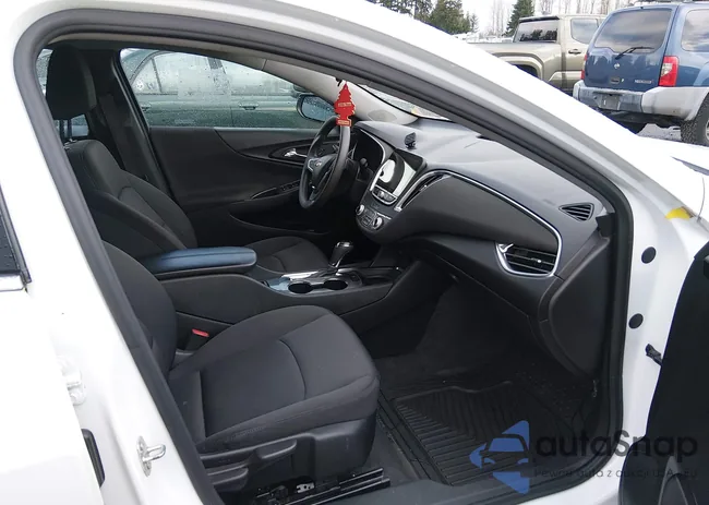 1G1ZD5ST2LF047122: 44428052