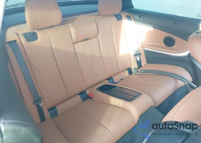 WBA3V7C54G5A24975: 44428072