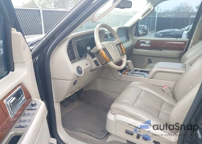 5LMJJ3H52CEL06751: 44428085