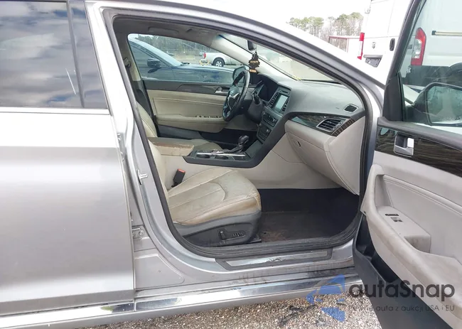 5NPE34AF0GH319290: 44428092