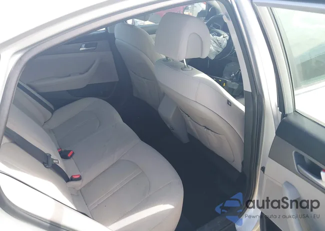 5NPE24AF8GH295520: 44428094