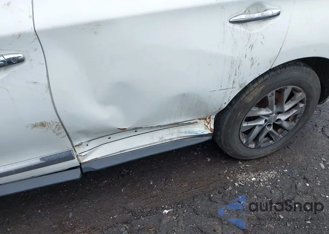 5N1AL0MM7DC330193: 44428114