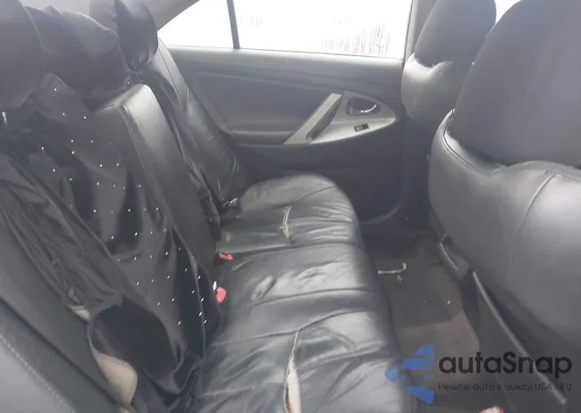 4T1BF3EK4BU164586: 44428126