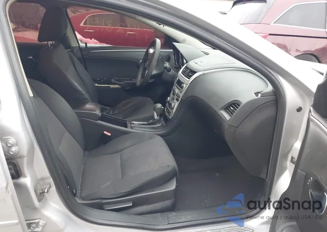 1G1ZC5E14BF110314: 44428151