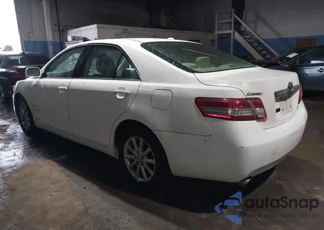 4T1BK3EK2BU620340: 44428179