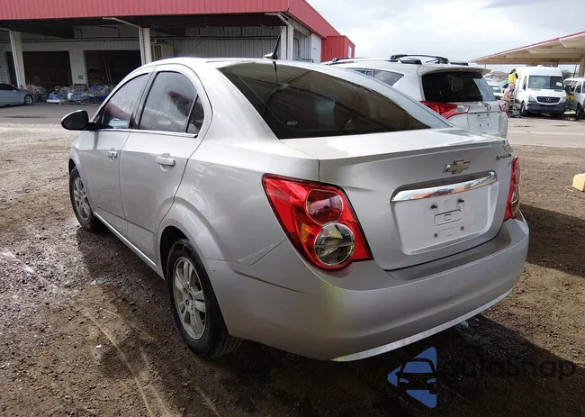 1G1JC5SH6D4251110: 44428189