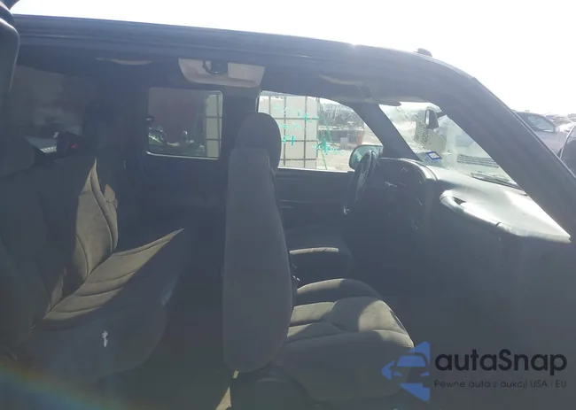 2GCEC19T951287933: 44428203