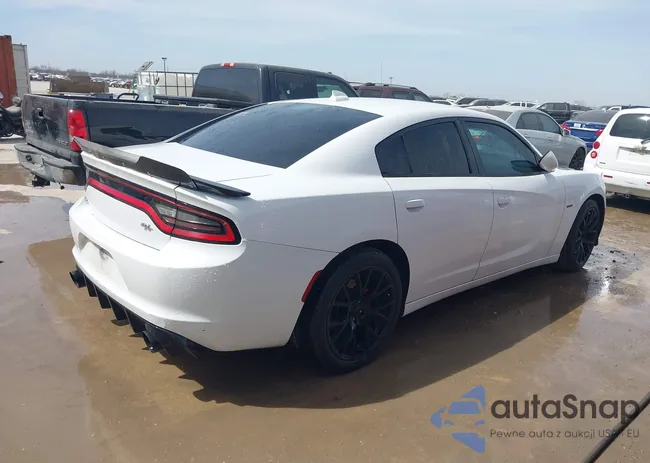 2C3CDXCT7GH226949: 44428244