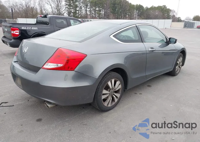 1HGCS1B3XCA002018: 44428327