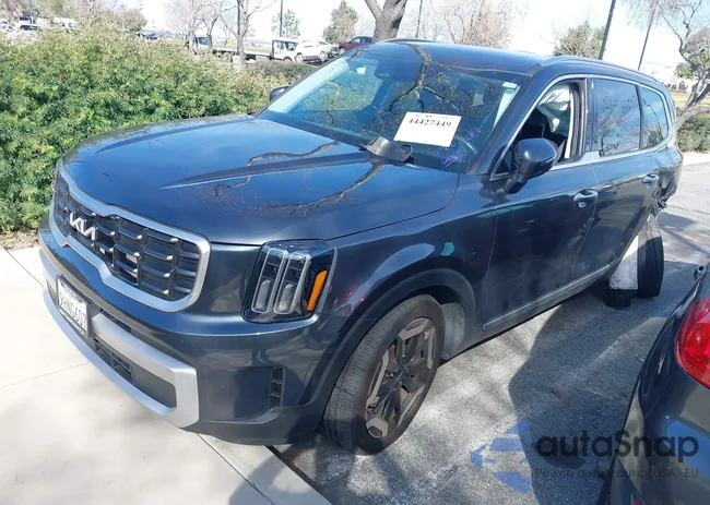 5XYP64GC3RG420122: 44427449