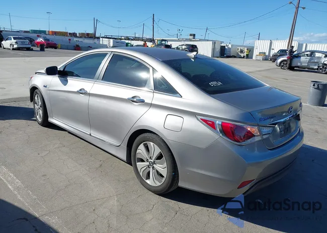 KMHEC4A45DA094197: 44427544